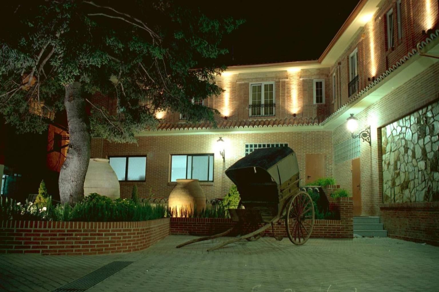 Gran Hostal El Chiscon Colmenar Viejo Εξωτερικό φωτογραφία