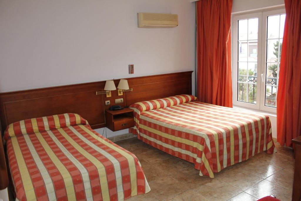 Gran Hostal El Chiscon Colmenar Viejo Δωμάτιο φωτογραφία